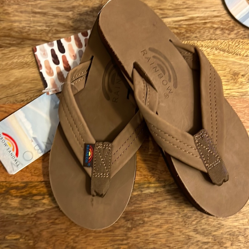 Rainbow wide strap flip flops dark brown
